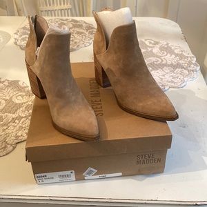 Steve Madden Cedar Tan Suede booties.  Size 7.5. Barely worn.